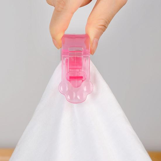 4 Stück niedliche Katzenpfoten-Steppdeckenhalter-Clip, nadelloser nahtloser Verschluss für Bettdecke, verhindert fest Verrutschen, universelle Bettlaken-Clips, rutschfeste Deckenecke