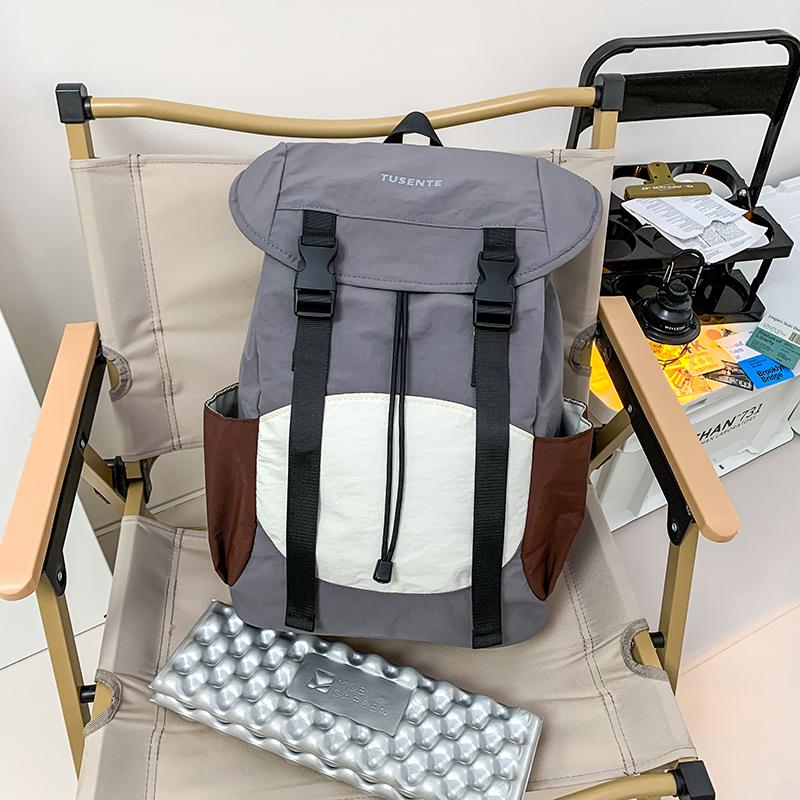 Travel Backpack Unisex Large Capacity School Bag Waterproof Outdoor Backpack Lightweight Commuter Computer Bag