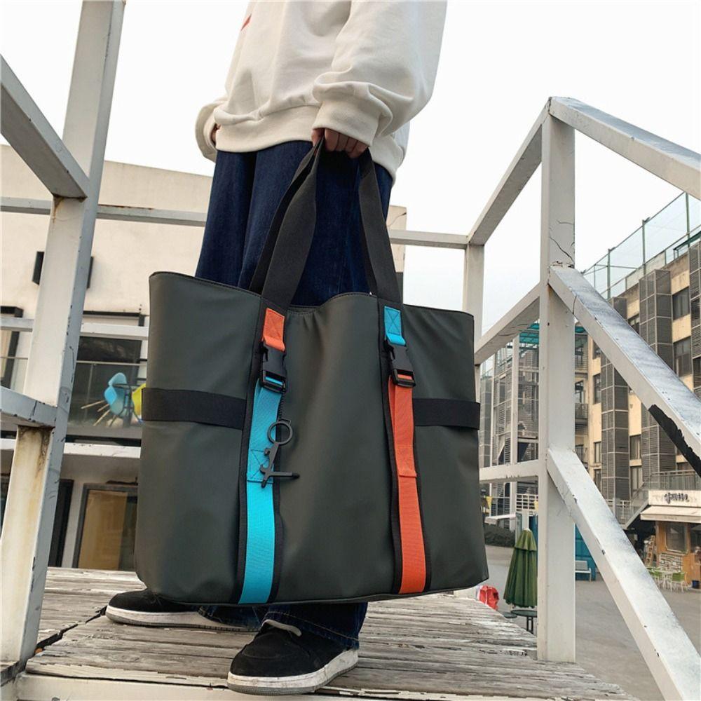 Waterproof Male Tote Bag Large Capacity Nylon Duffle Bag Zipper Men Shoulder Bag  Streetwear