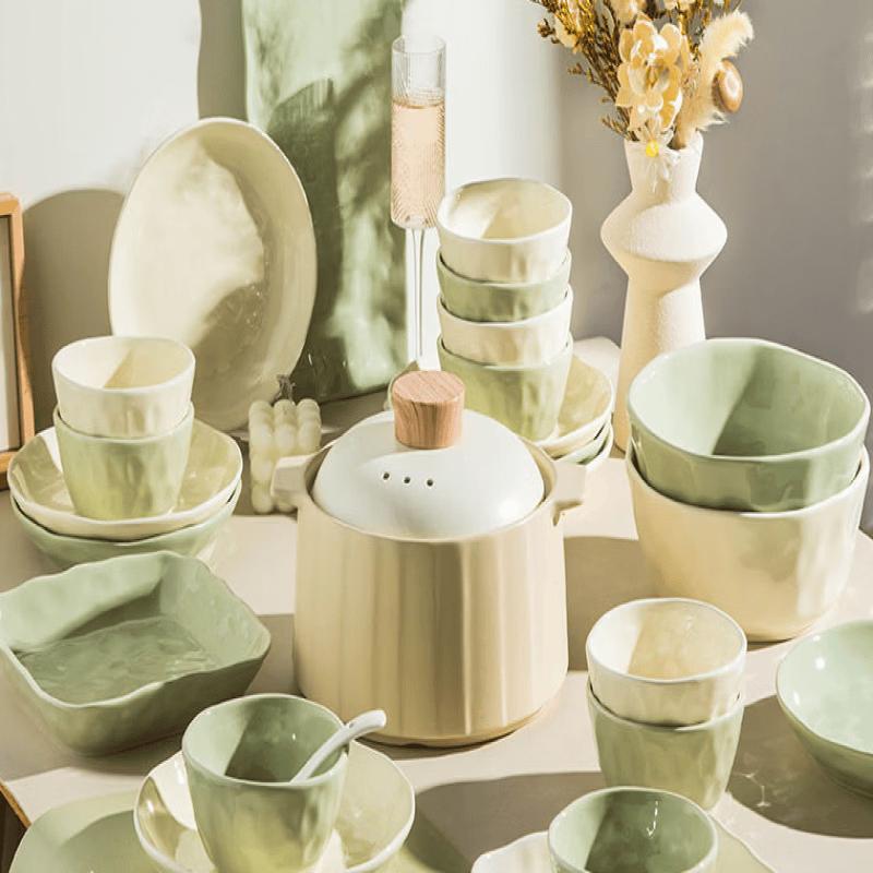 WUHE 57-Piece Bone China Dinnerware Set