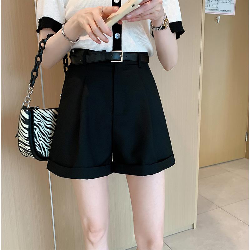 Petite Women's High-Waisted A-Line Wide-Leg Summer Shorts - Loose Fit Slimming Hot Pants 2025 Collection.