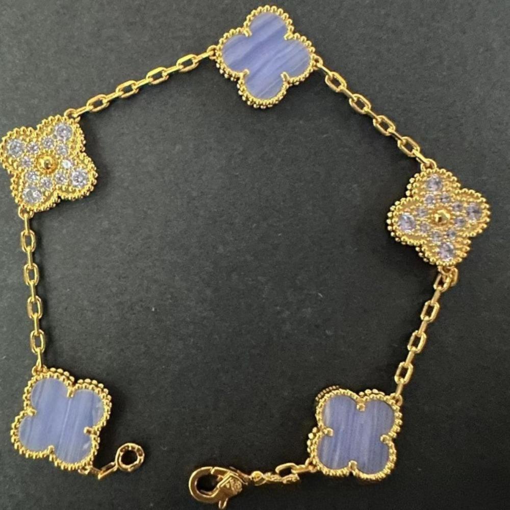 Hochwertiges Kleeblattarmband für Damen Fünf-Blüten-Armband mit natürlichem weißen Perlmutt und rotem Karneol