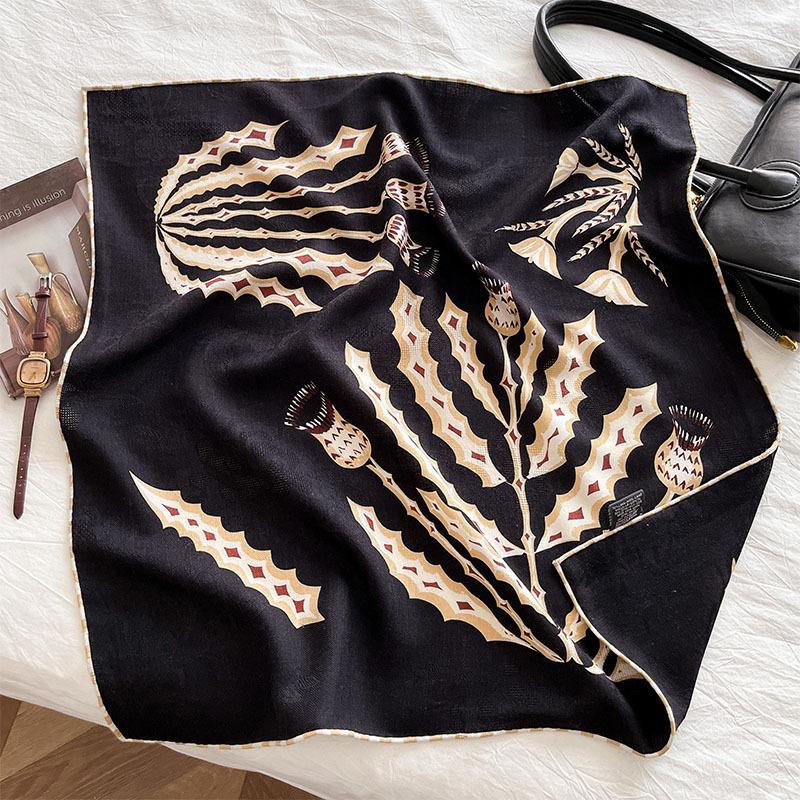 Double-sided fashion versatile silk wool shawl women s 2025 autumn and winter new silk wool silk scarf design silk wool square scarf 65cm