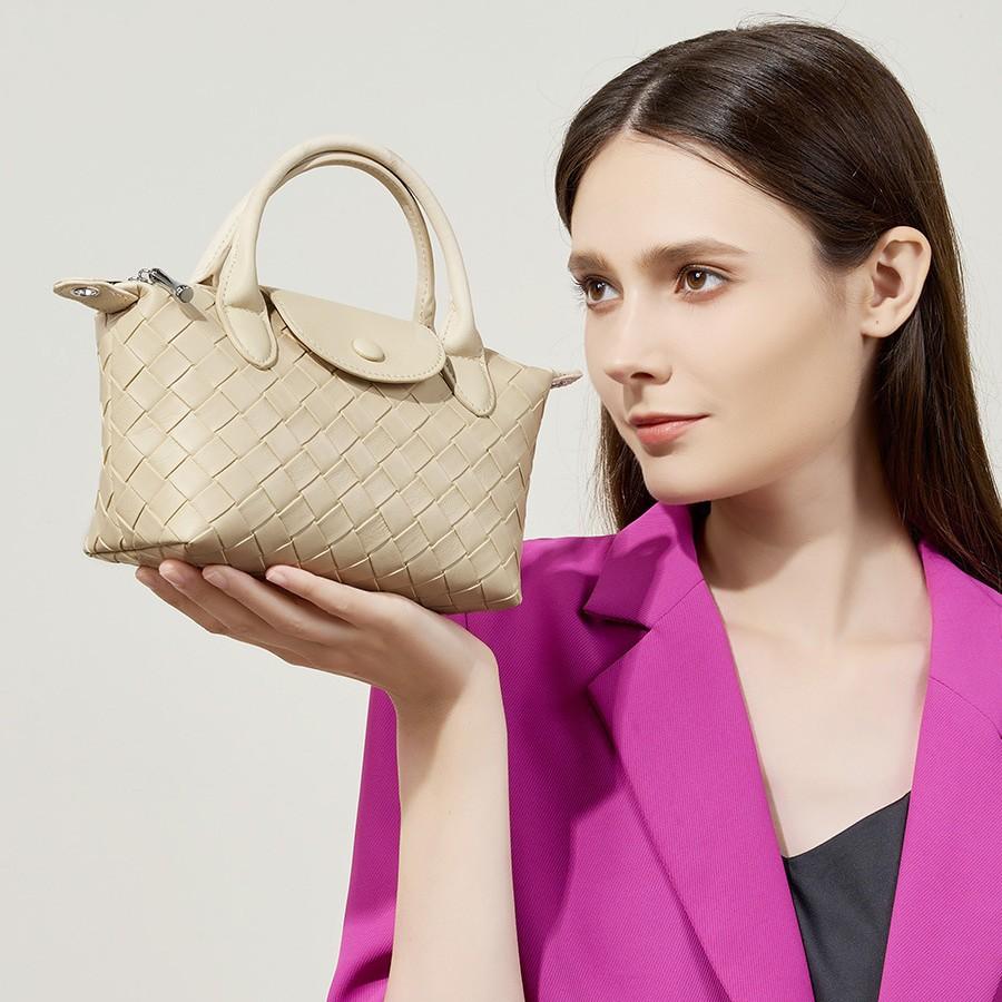 Leather Woven Bag 2025 New Model Versatile Niche Design Dumpling Bag Single Shoulder Crossbody Women's Bag Genuine Leather Handbag for Women