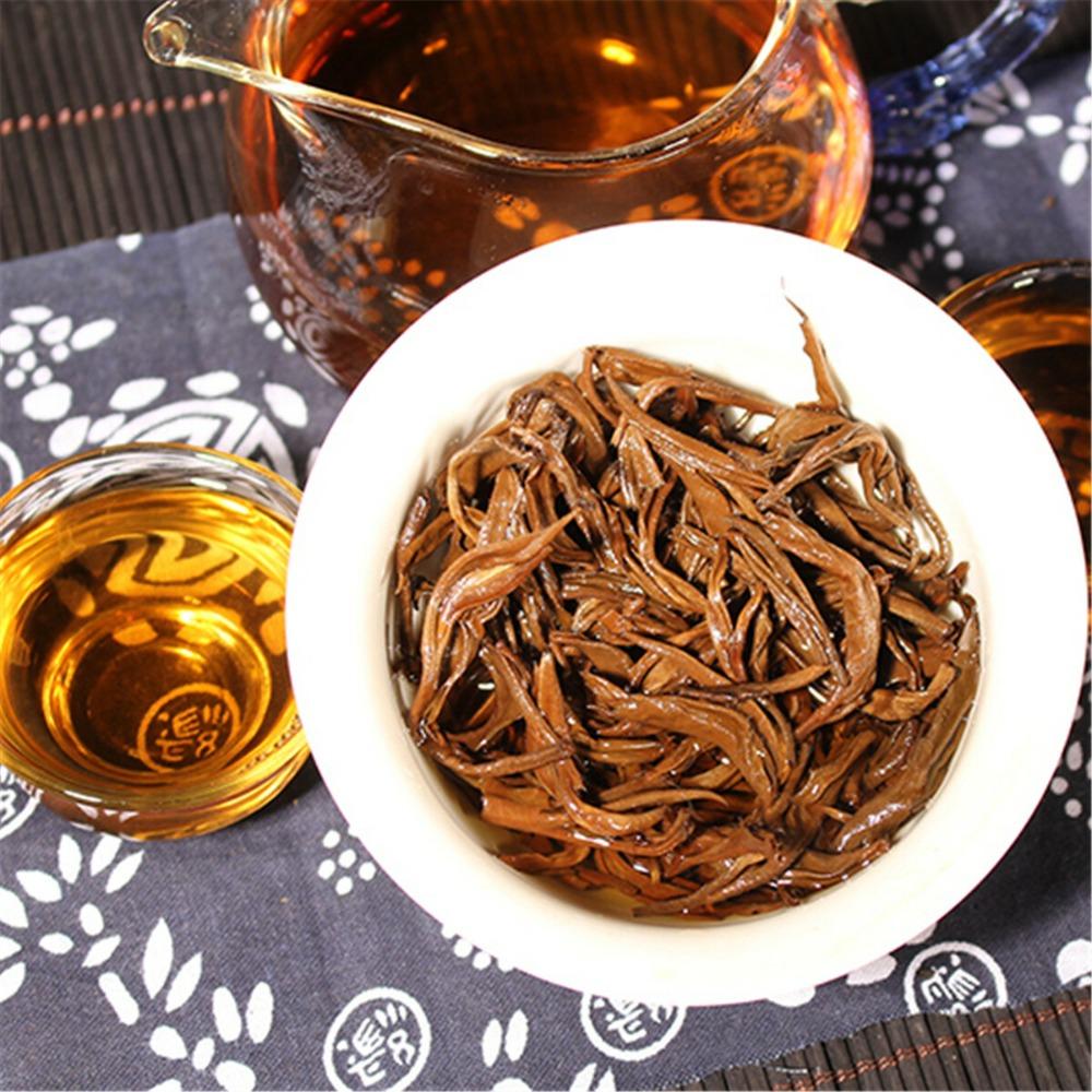 Yunnan Black Tea Mini Cakes Golden Buds Energy Tea 120g 01