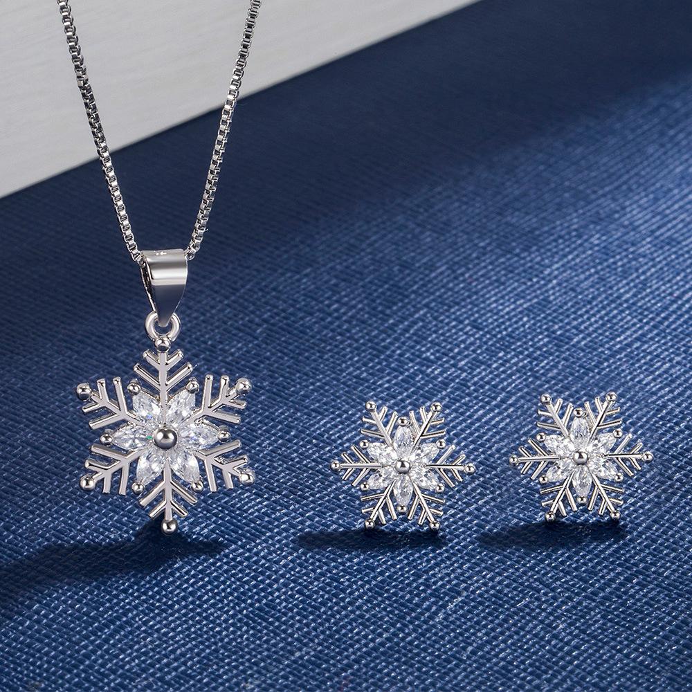 Women'S Pendant Collarbone Chain Creative Sweet Snowflake Necklace Pendant Earrings Ear Jewelry Set Gift