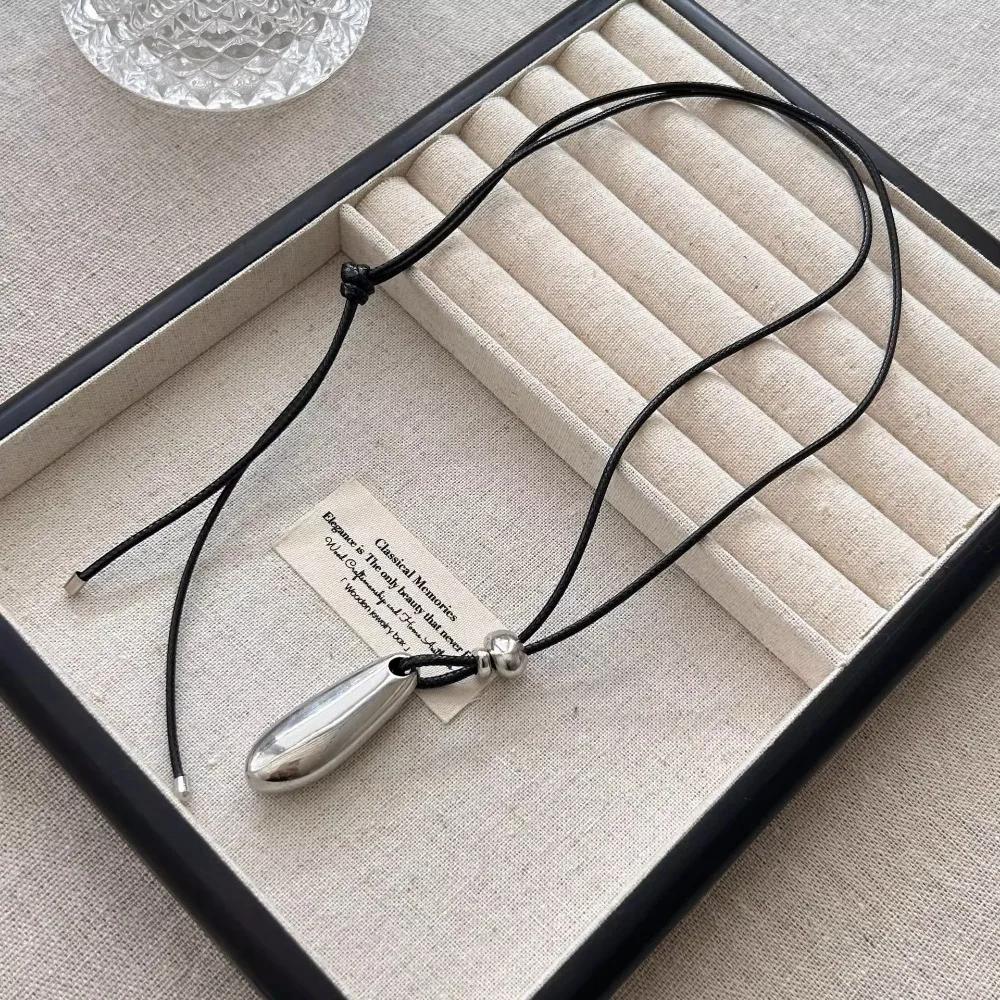Simple Metal Pendant Geometric Adjustable Sweater Chain Water Drop Shaped Black Rope Long Rope Chain Clothing Accessory