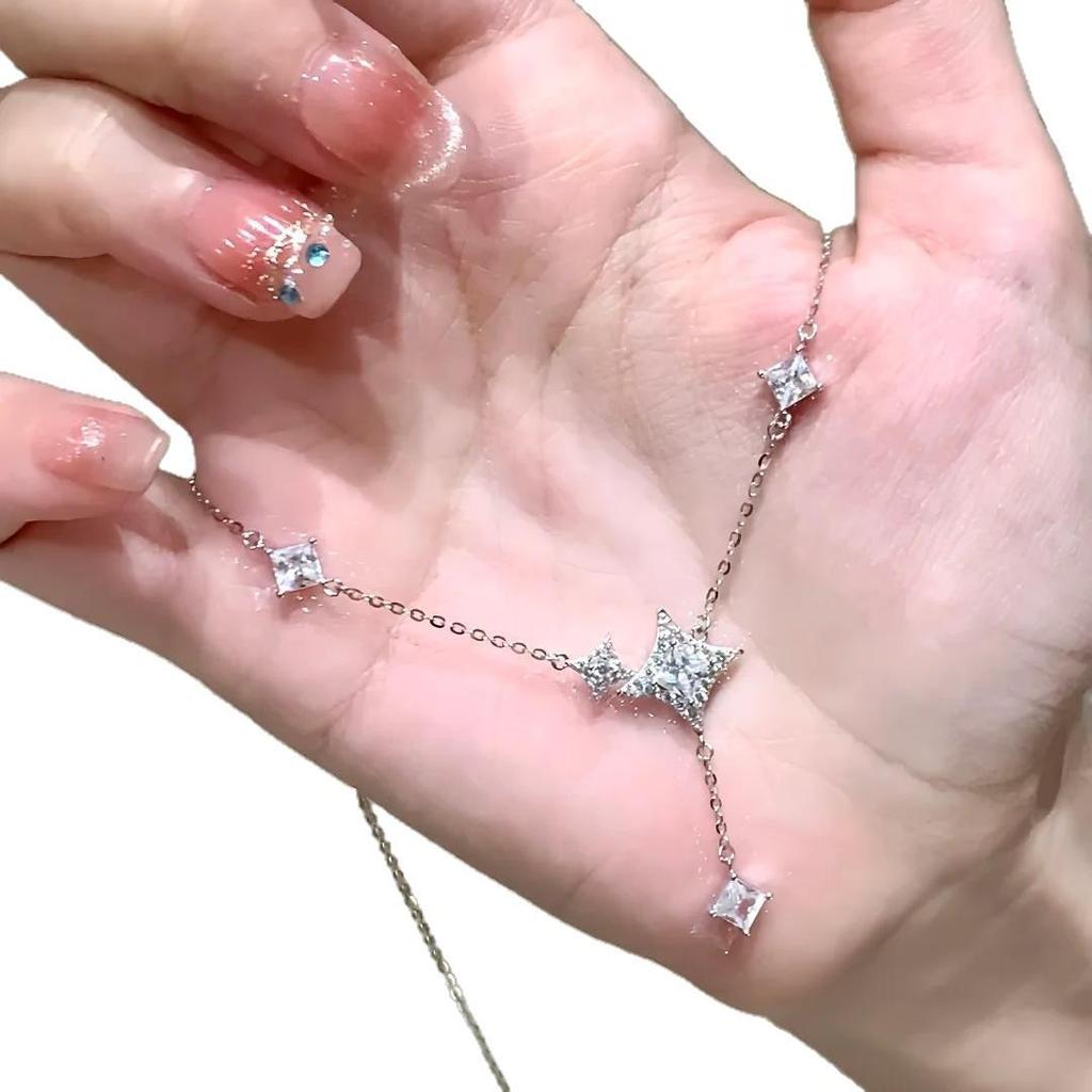 Brilliant Stars Zircon Pendant Necklace - Luxury Clavicle Chain for Women