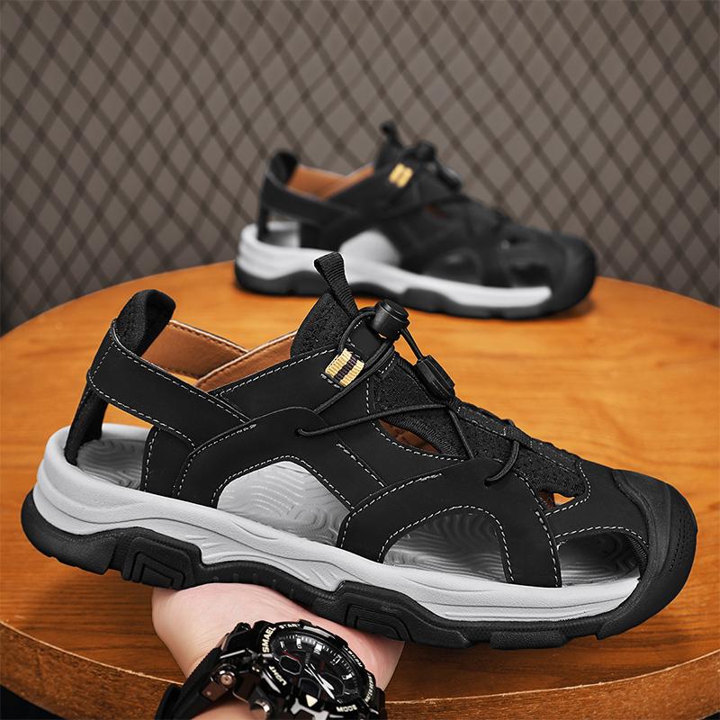 Fashion Anti-collision Toe Summer Shoes Casual Leather Men Sandals Hollow Out Casual Shoes Outdoor Man Beach Shoes All-match Roman Flats
