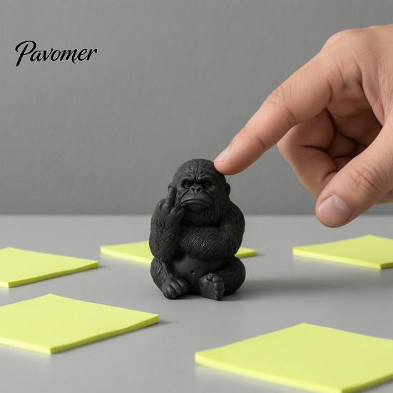 Wasserdichte Harz-Tierfigur Lustiger Mittelfinger Gorilla-Statue, Sitzende Schimpansenfigur, Miniatur-Geste Verspielte Gaming-Setup-Dekoration