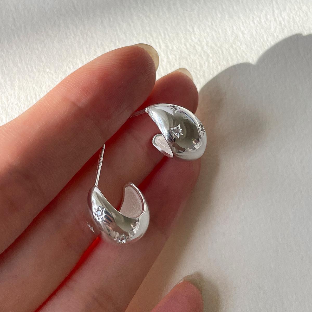 

French retro water drop earrings women s exquisite niche octagram zircon stud earrings high-end silver needle earrings new products 925 silver needle