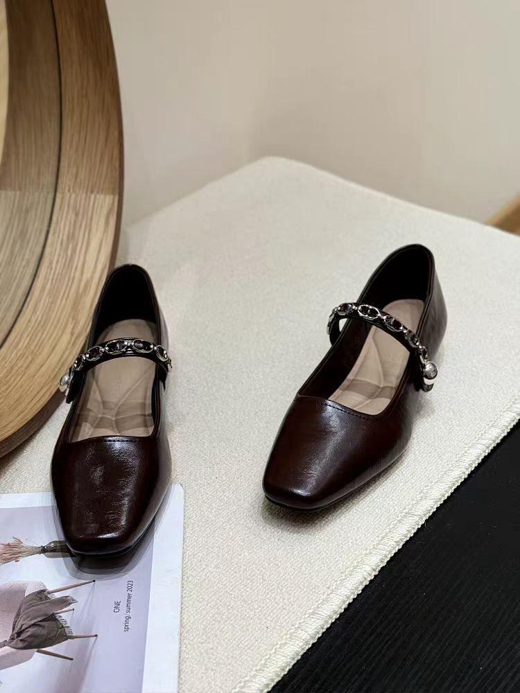 Square Head Small Single Shoes Autumn Evening Skirt with 2025 Low Heel Soft Sole Mary Jane Shoes Women's New Retro Gentle Style