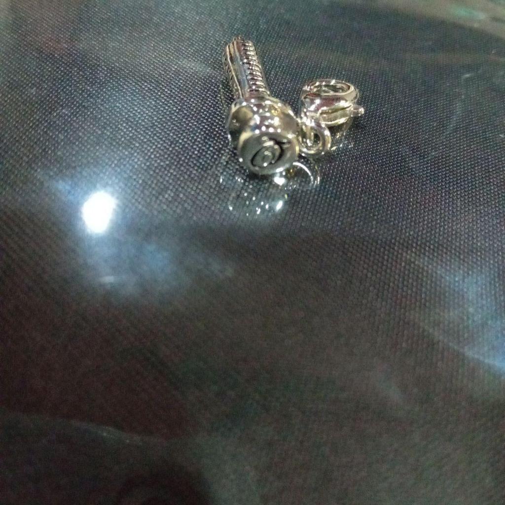 Used Q-pot Syringe-shaped silver charm approx. 2.3cm
