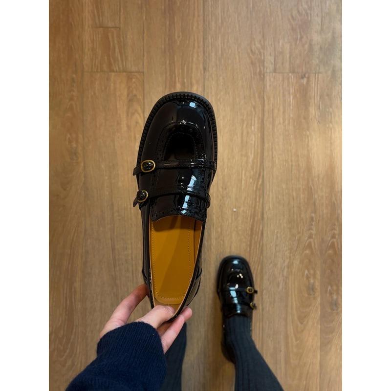 Sheepskin version~ engraved belt buckle low heel women's round head small leather shoes genuine leather one-pedal single shoes