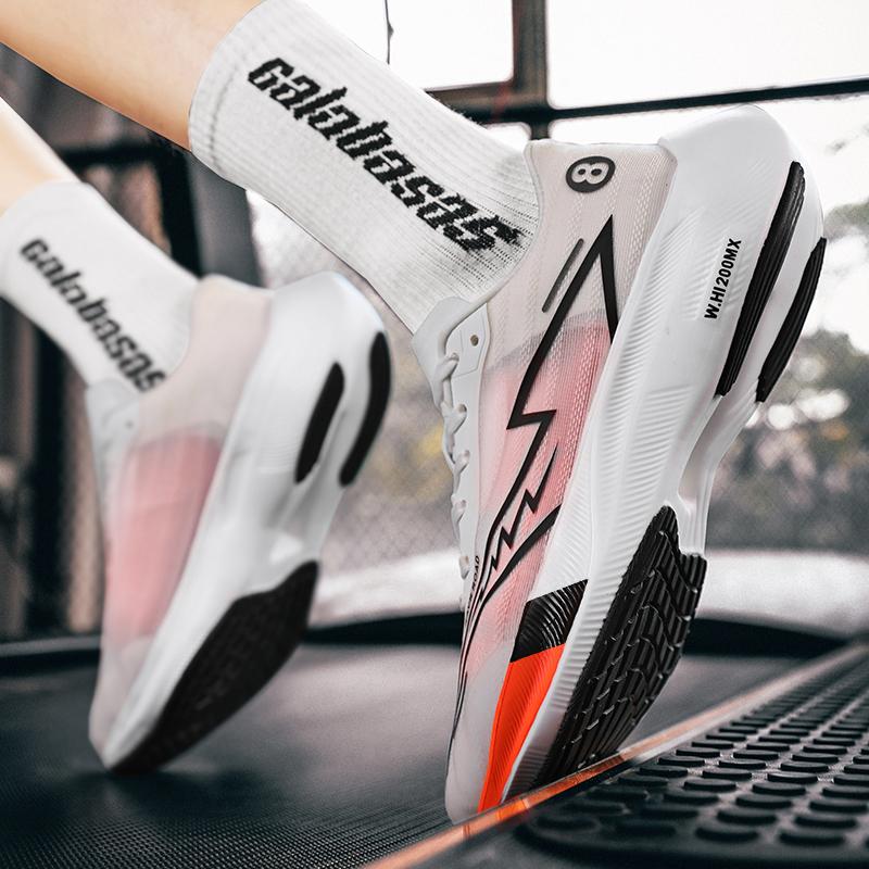 Fashion Men's Sneakers Summer Comfy Breathable Gym Sports Shoes Cushioned Support Running Shoes Tennis Cross Training Shoes