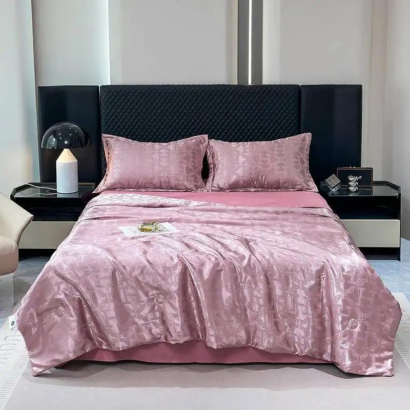 2025 New Light Luxury Silky Jacquard Summer Quilt Solid Color Simple Summer Quilt Four-piece Set Smooth and Machine Washable