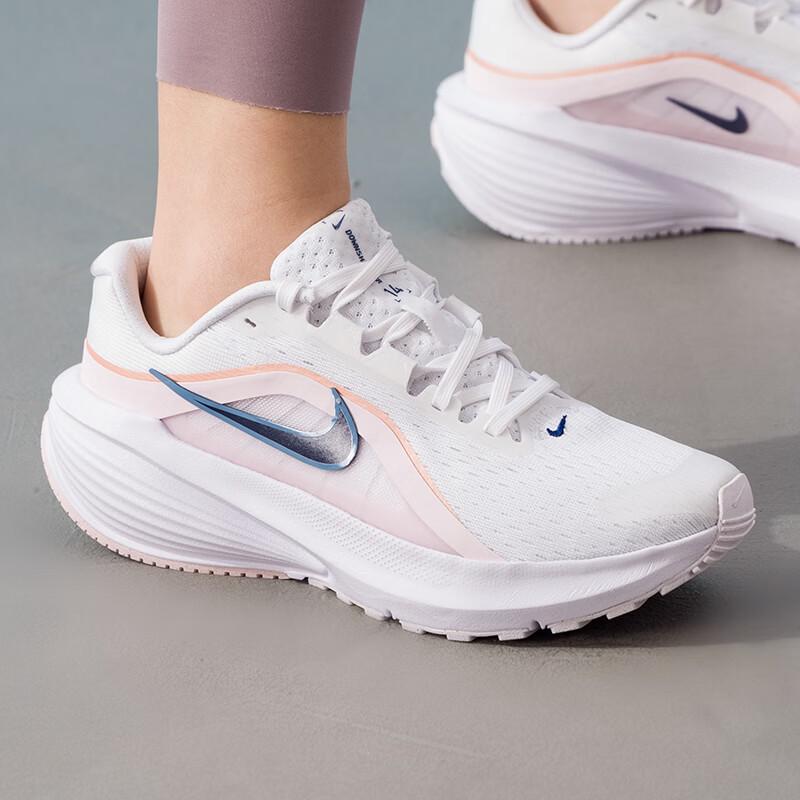 Nike IB1899-104 All-Season Running Shoes