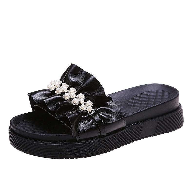 Pearl slippers women's 2025 summer thick-bottomed outer wear Internet celebrity leisure ins thick-bottomed non-slip beach sandals