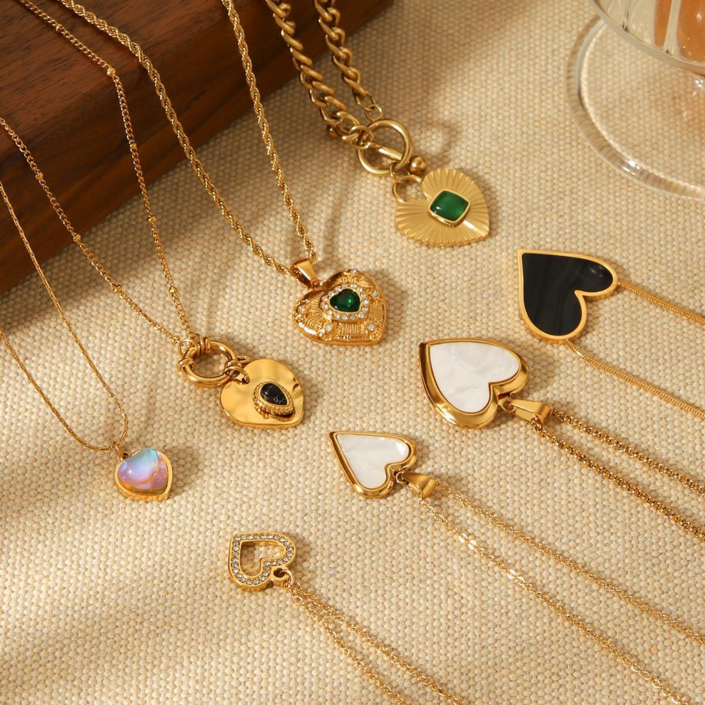 Heart Pendant Necklace Titanium Steel Women Layering Chain Light Luxury Elegant Jewelry Gift for Her