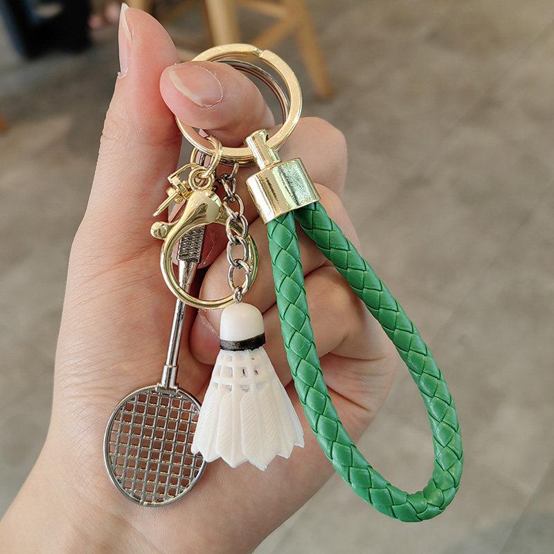 Exquisite Badminton Keychain: Creative Sports Gift for Boys, Girls, Couples - Pendant Ornament Keyring.