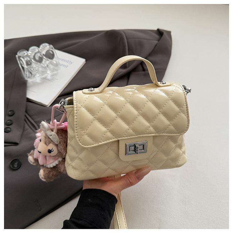 High-end diamond portable small bag women's 2025 new fashion small square bag niche design single shoulder messenger bag tide