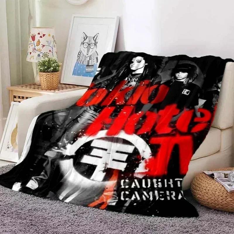 Tokio Hotel Band Retro Printed Blanket Warm Blanket Flannel Soft Comfort Blanket Home Travel Bedding Sofa Supplies Birthday Gift