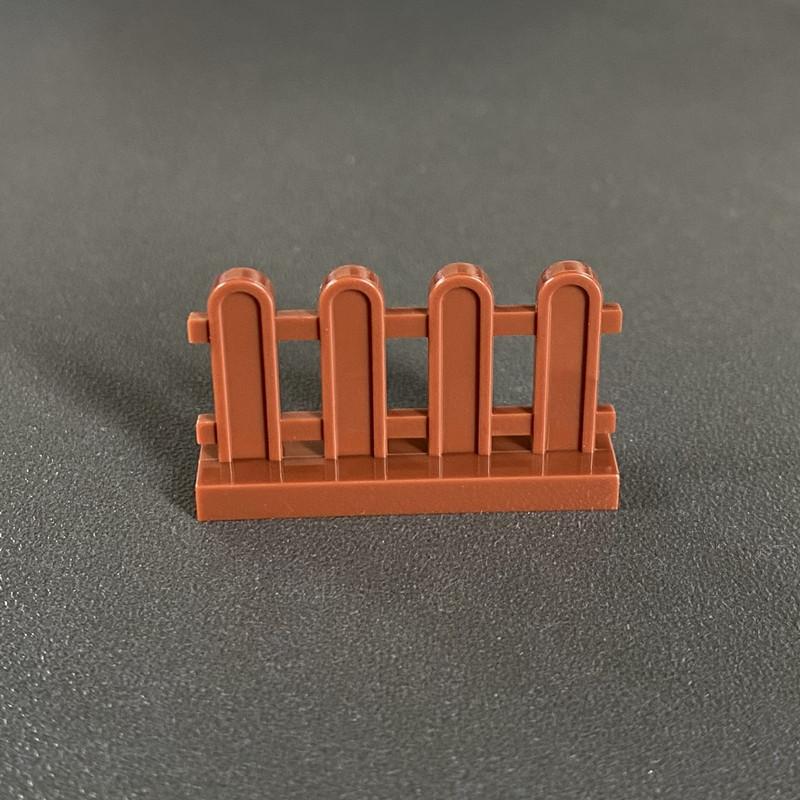 

Совместимые 33303 Детали и аксессуары для строительных блоков из мелких деталей, Вилла 1X4X2 Забор, Перила забора, Забор 1 piece