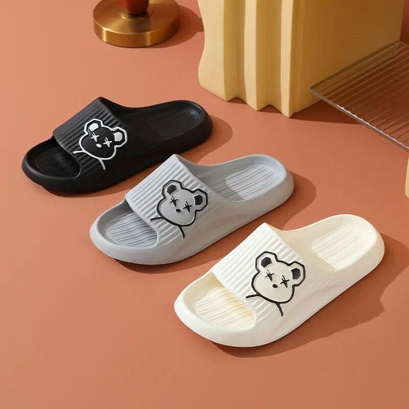 Women's and Men's Fashionable Cartoon Flip Flops, Soft and Thick Soled Non Slip Sandals for Indoor and Outdoor Use, Beach Slippers New Model