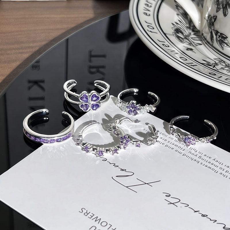 Korean-Style Purple Diamond Four-Leaf Clover Ring for Women - Elegant and Fashionable Index Finger Accessory