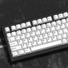 Teclado Mecânico Gamer Teclado de 120 Teclas Estilo Minimalista Branco Double Shot PBT Keycaps Perfil Cherry para Switches Cherry MX