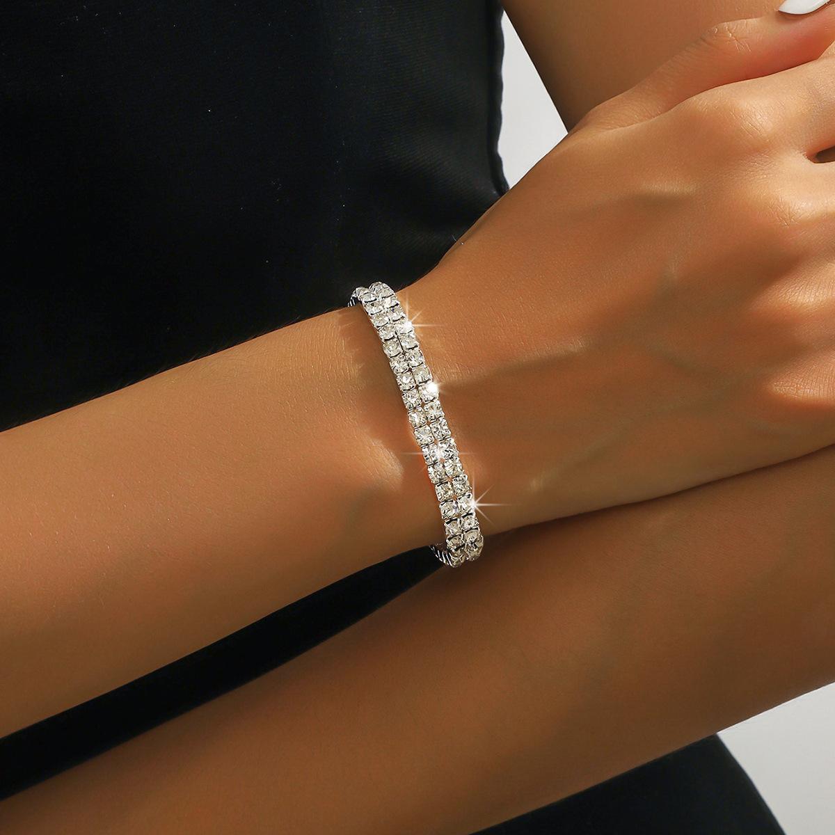 

Fashion Jewelry Diamond Necklace Earrings Bracelet Ring Wedding Bridal Jewelry Set Combination