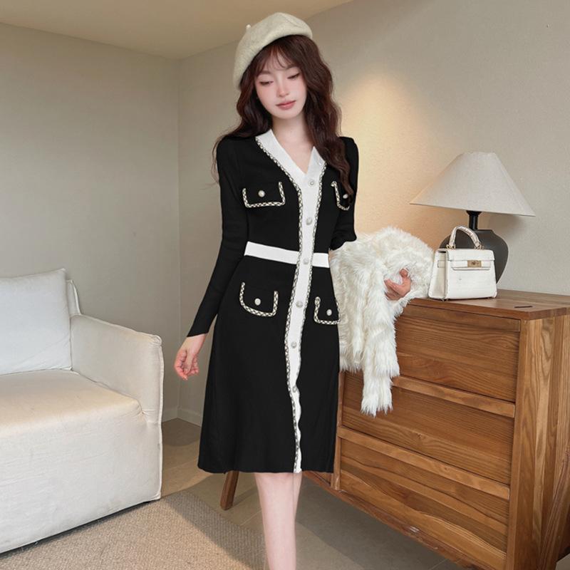 Spring New Hepburn Style Knitted Dress Women's Contrasting Color Long-sleeved Small Fragrant Style Inner with Hip-wrapped Sweater Skirt