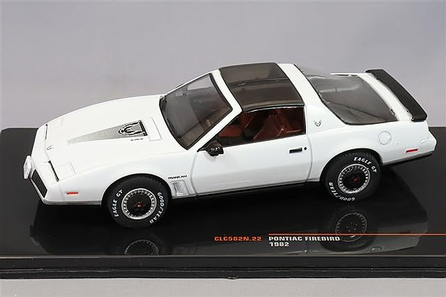 Ixo Pontiac Firebird 1982 Pearl White 1/43