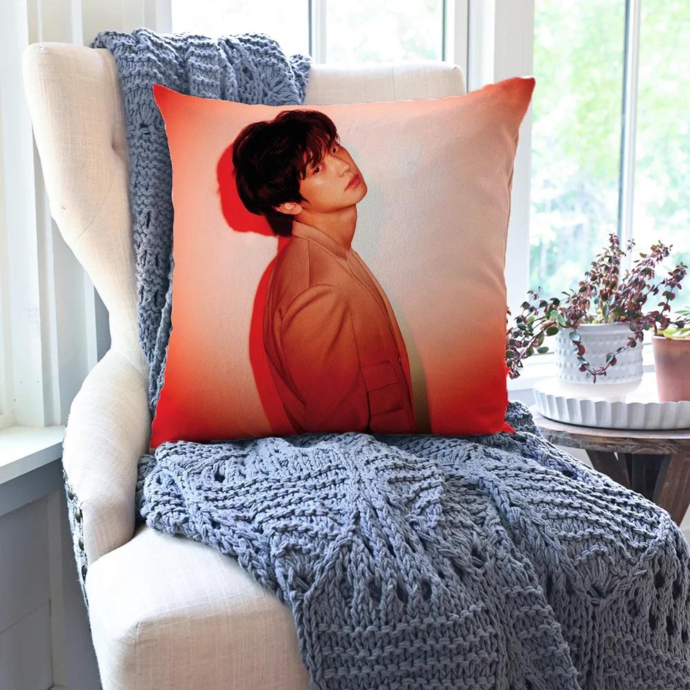 Koreanischer Sänger Star Park Chanyeol Kissenbezug Quadratisches Kissen Schlafzimmer Sofa Freizeit Komfort Kissen Wohnzimmer Heimdekoration 40X40