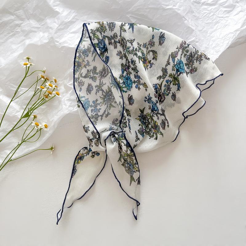 New Korean Version Of Fresh Floral Women's Decorative Triangle Scarf Silk French Countryside Fashion Ins Printed