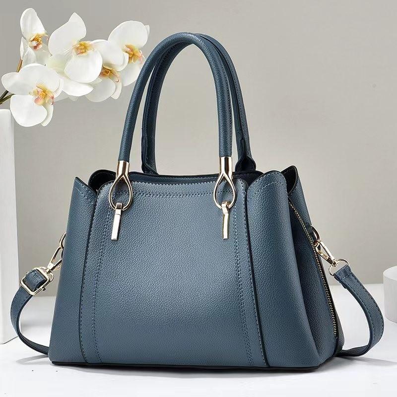 Fashionable Large Capacity Pu Shoulder Bag With Stylish Stitching And Chic Design
