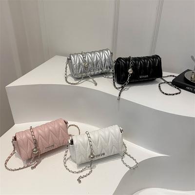 Torebka pod pachami Nowa modna i stylowa torba marszczona Francuska torba z łańcuszkiem damska swobodna kwadratowa torba crossbody