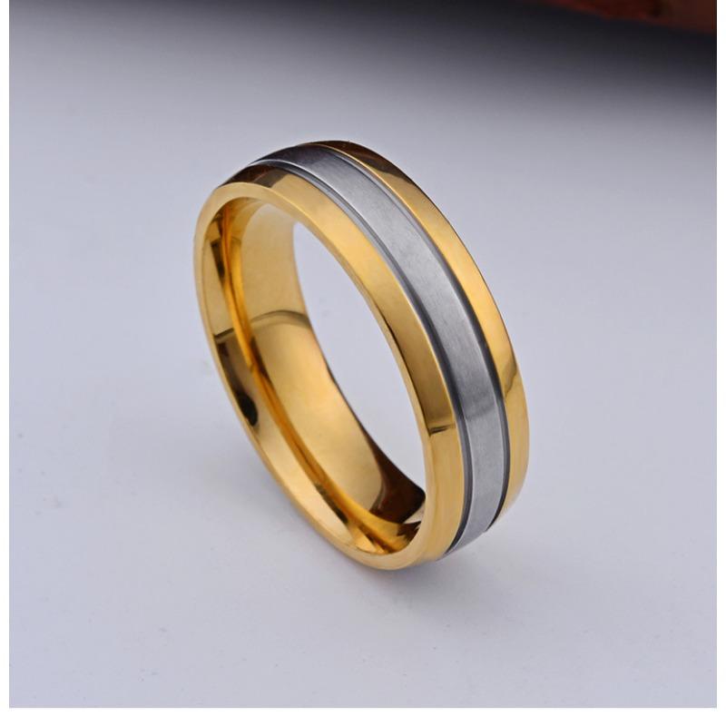 Golden Diamond Studded Mens and Womens Rings Titanium Steel Couples Rings