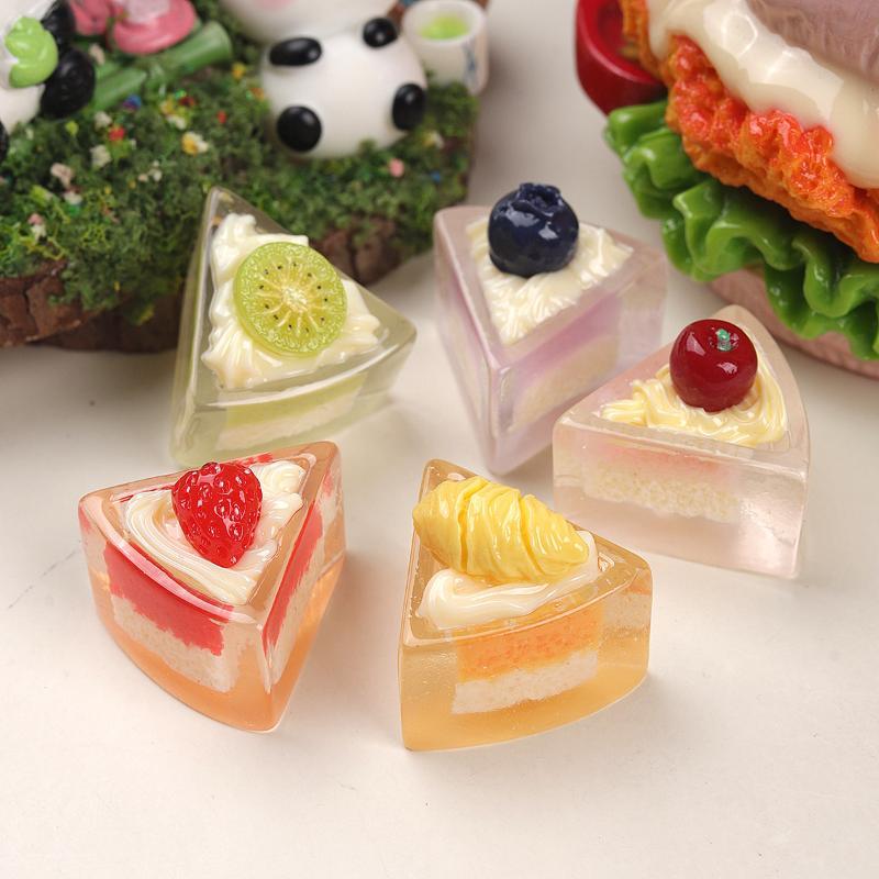 5Pcs Sweet Triangle Transparency Fruits Cake Creative Resin Decor Cabochon Diy For Handmade Dollhouse Decor Ornament Gifts