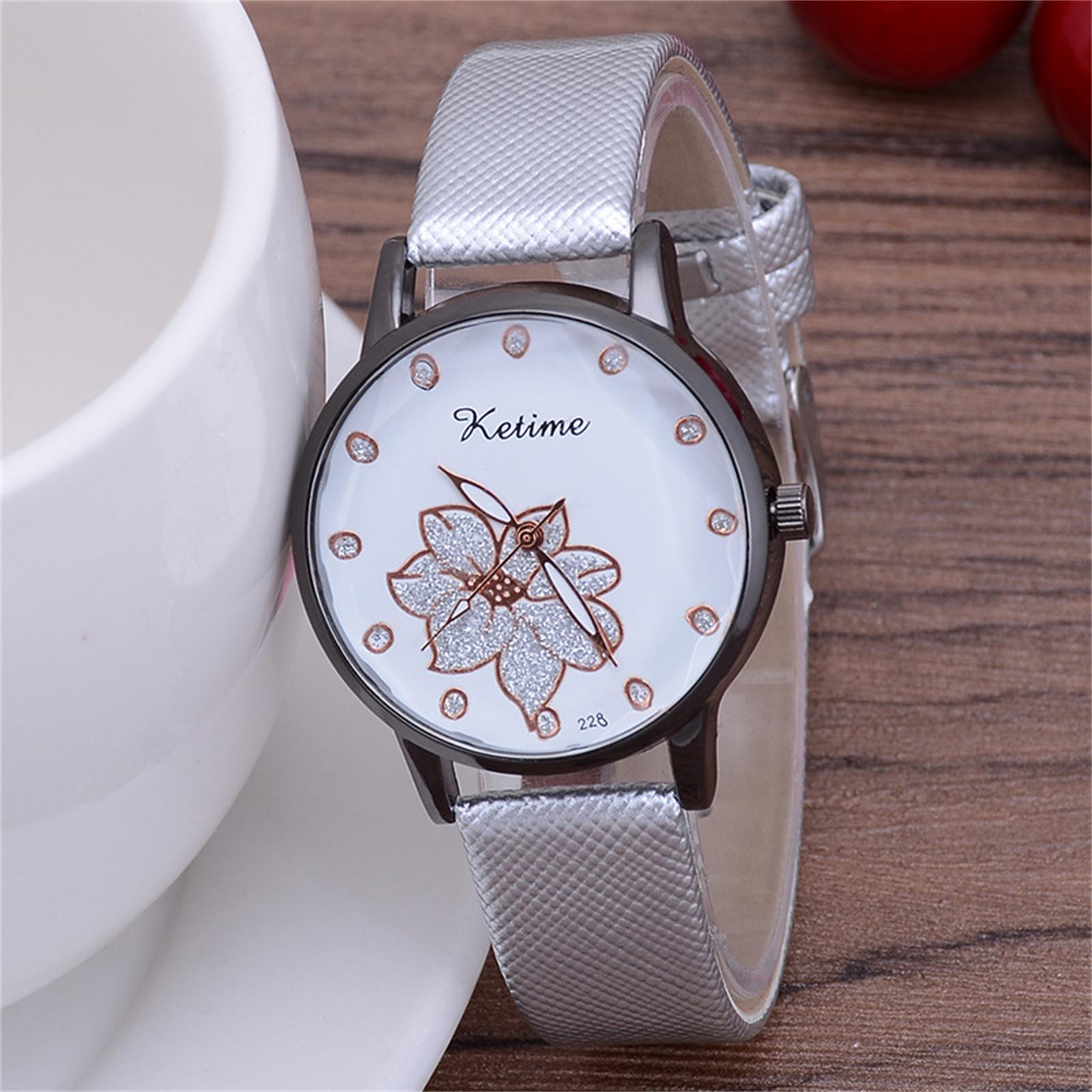 

Женские модные кожаные часы One Size