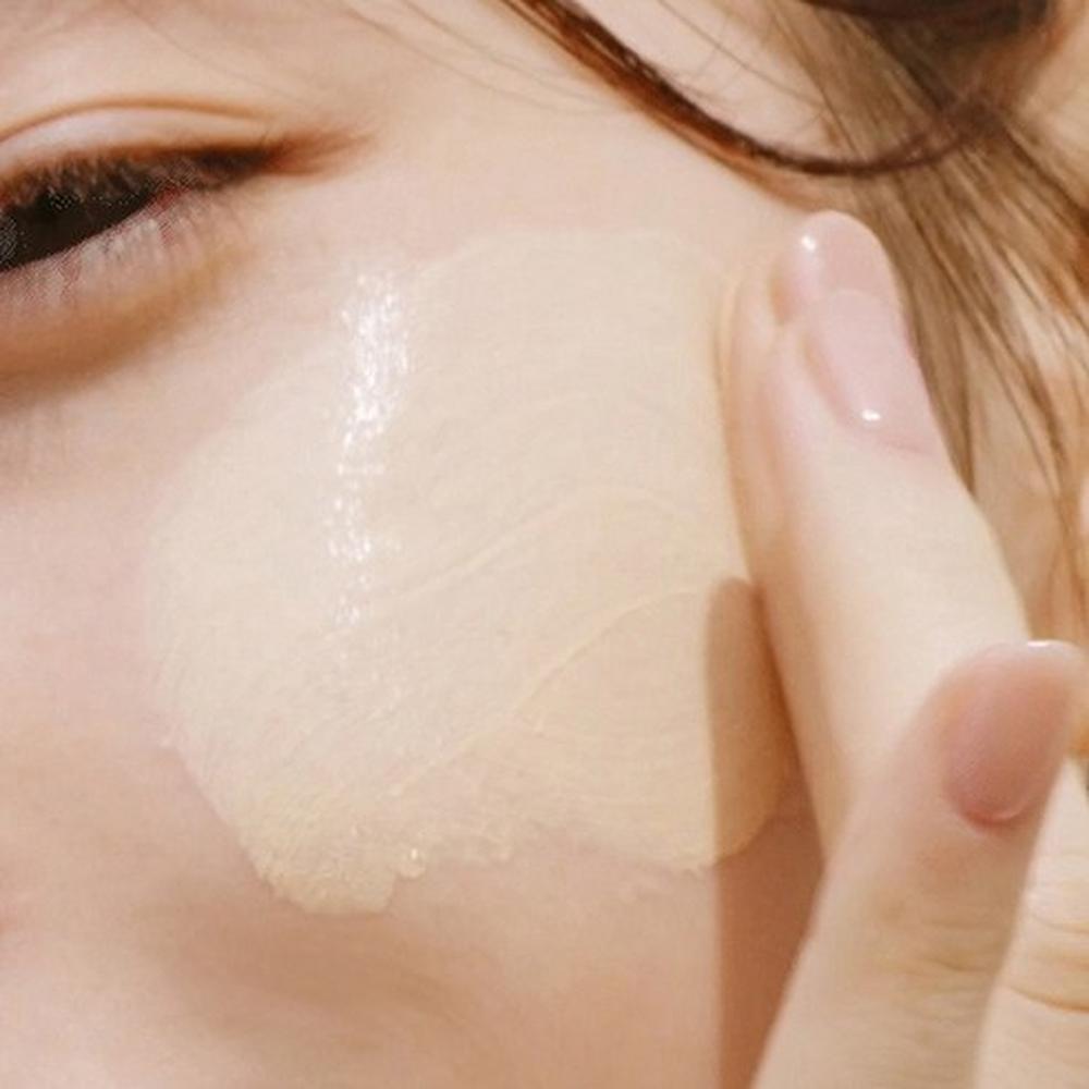 MANYO FACTORY Apsauginis kremas nuo saulės be makiažo pagrindo SPF50+ PA++++ 50ml – Tonizuojantis ir UV apsauga, Korėjietiškas