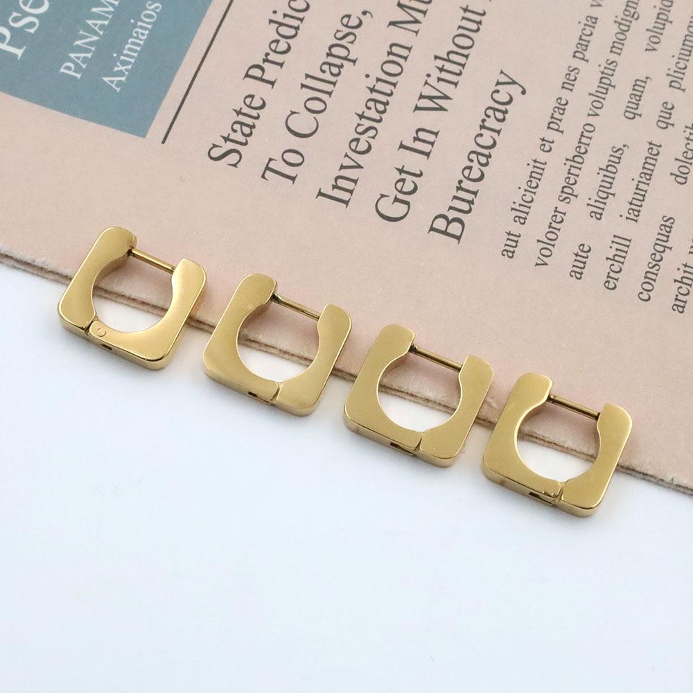 Specially For 18K Square Smooth Titanium Steel Earrings That Do Not Fade, Fashionable Ear Jewelry, High-End Niche