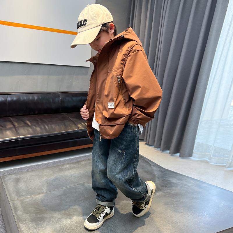 Boys' Outerwear, New Spring Clothing, Children's Spring Hooded Windbreaker Jacket, Big Children's Top, Stylish Spring and Autumn Fashion Trend