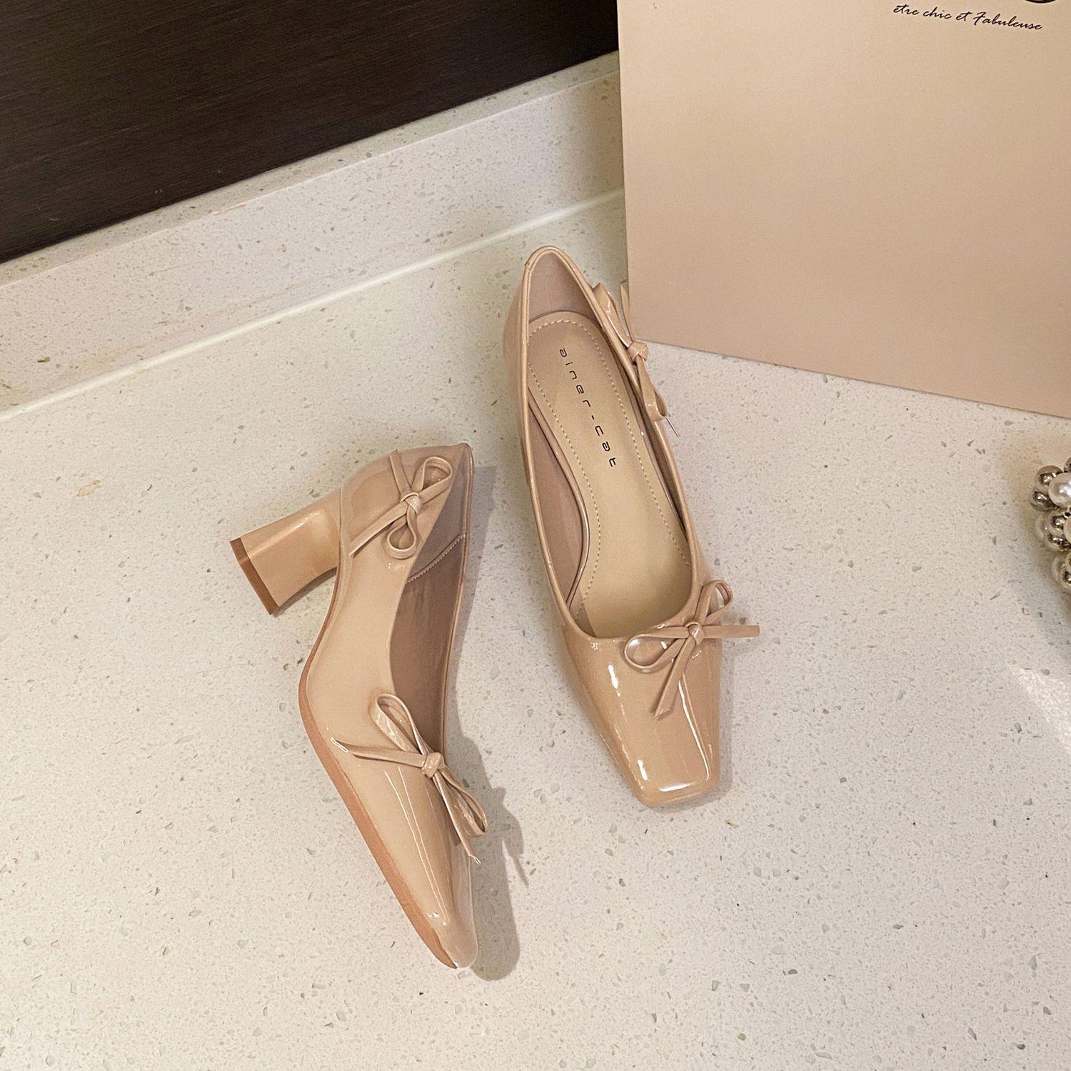 

6412 high heels women s thick heel 2025 new French square head bow temperament patent leather light mouth single shoes 34