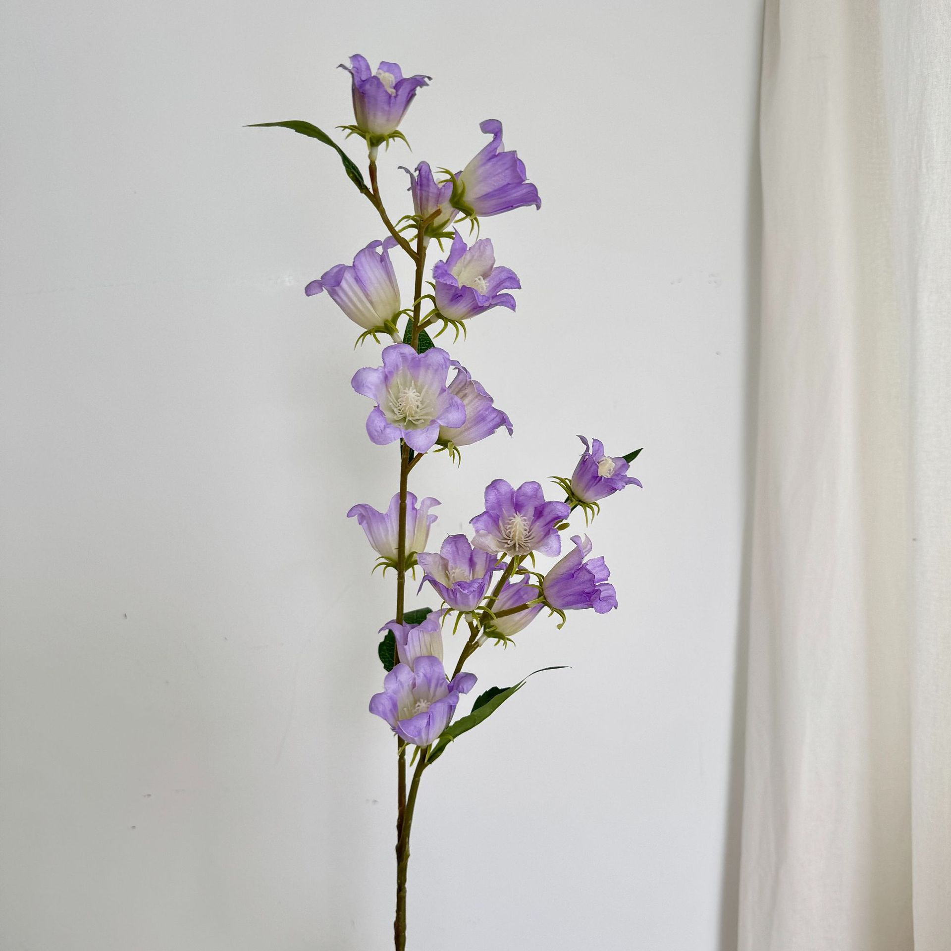 Букет из искусственных цветов Гибкие шелковые искусственные цветы Ваза с цветами Реалистичные Для фотосессий Декор дома Офис фиолетовый