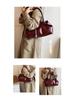 2025 Retro Oil Wax Leather Tote: Large Capacity Autumn/Winter Bag for Women - Single Shoulder or Handheld Commute Style