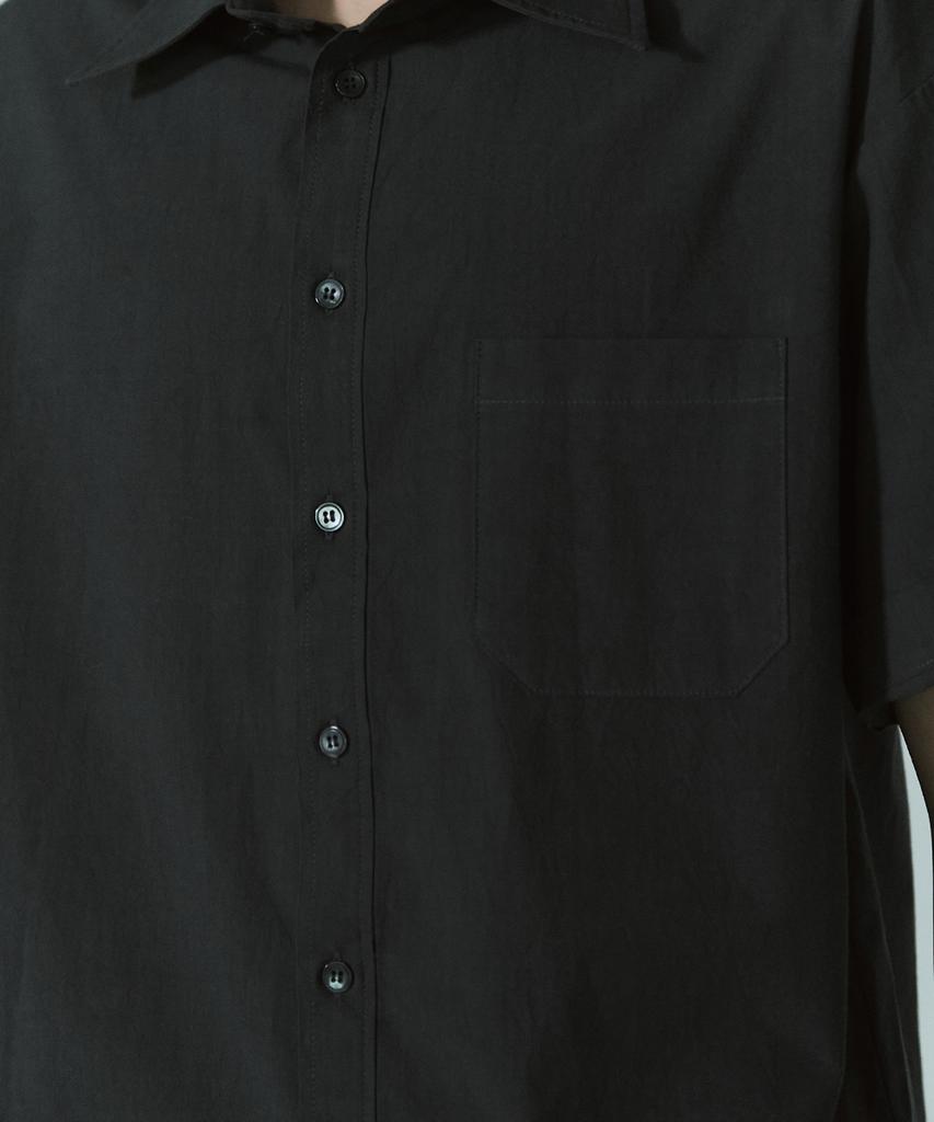 Beullusseonpeullawo Semi-Crop Formal Short Sleeve Shirt [Charcoal]