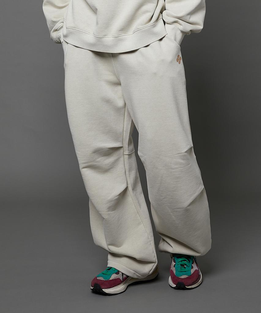 HOODHOOD Pigment Logo Parachute Sweatpants Oat Beige