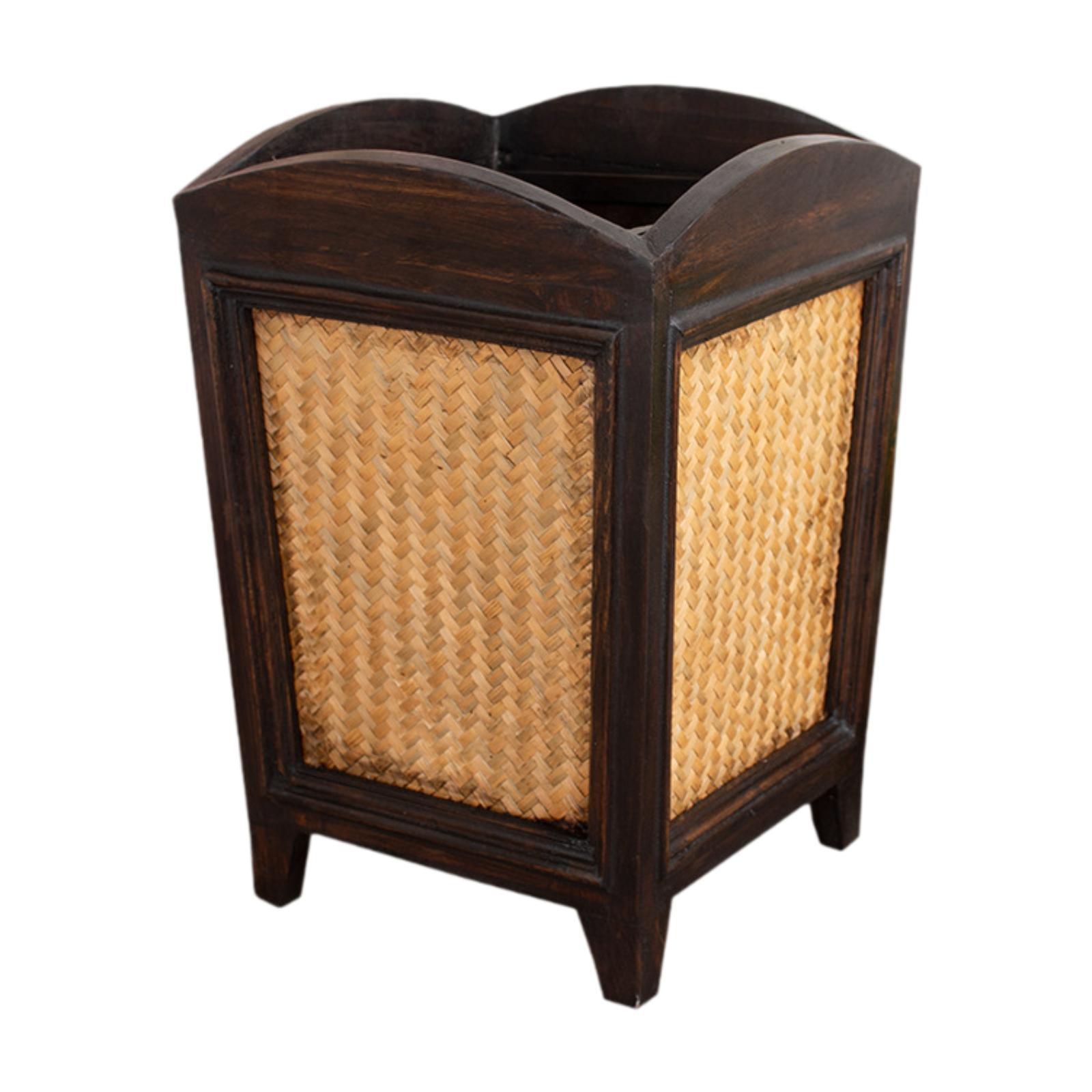 

Trash Can Garbage Bin Reliable Container Simple Decorative Unique Easy to Use