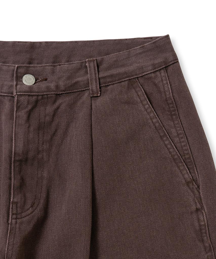 ANNOT One-Tuck Work Chino Pants Brown